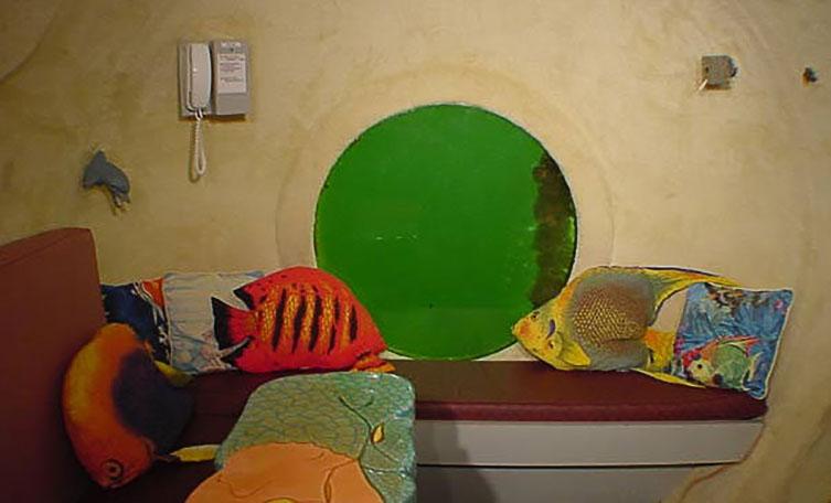 Jules Undersea Lodge