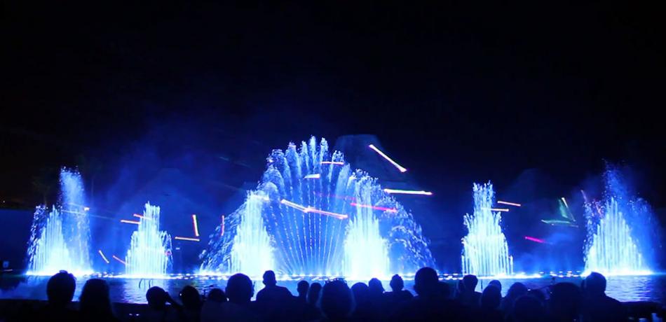 Танцующие фонтаны Magic Dancing Waters